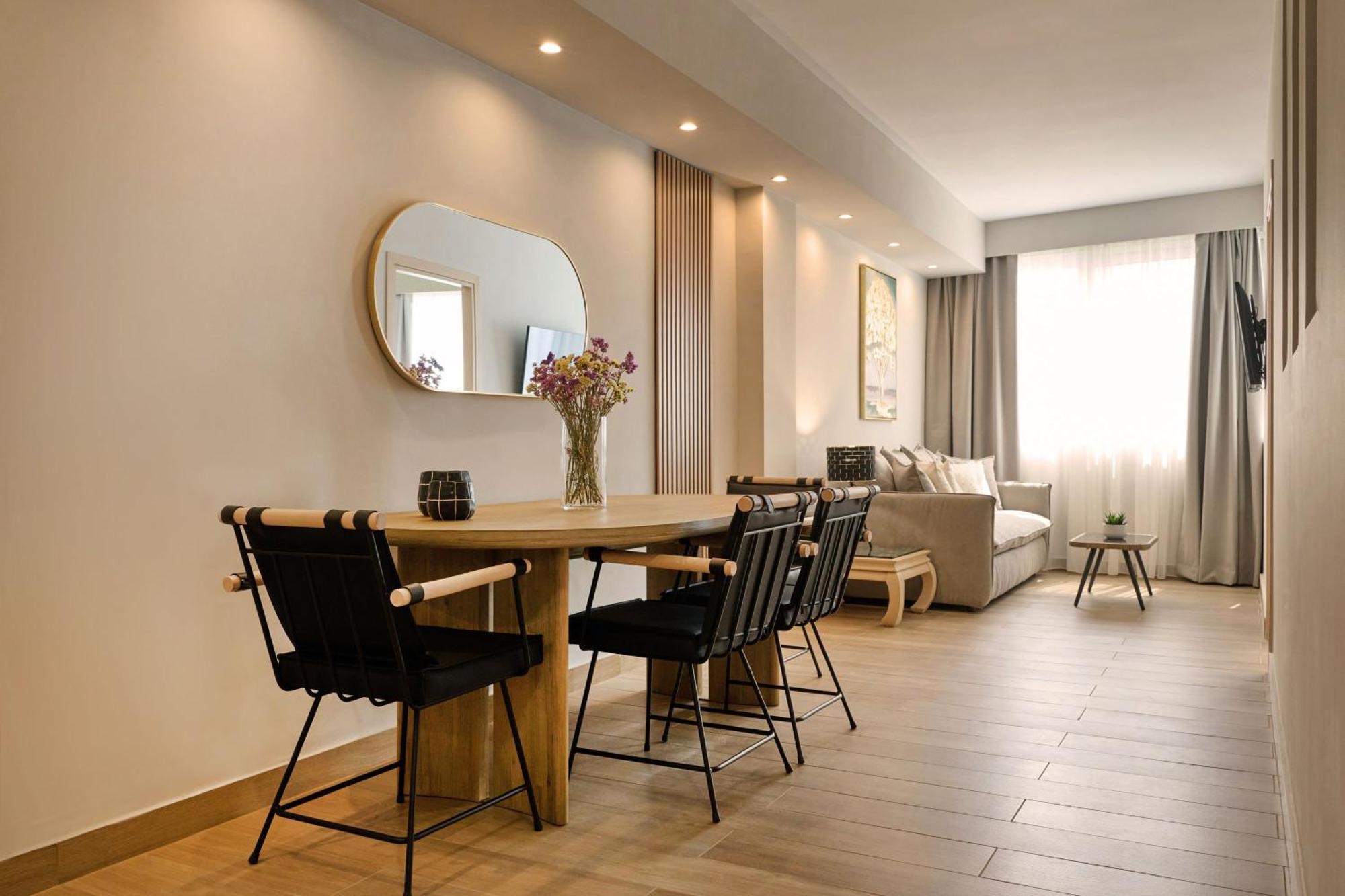 Acropolis Muses - Downtown Luxury Apartments Atina Dış mekan fotoğraf